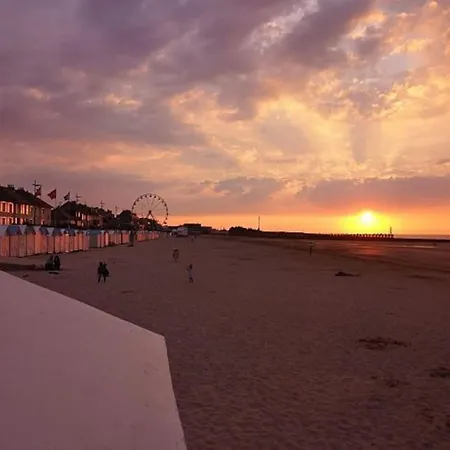 Maisonnette Du Bonheur Courseulles-sur-Mer Exterior photo